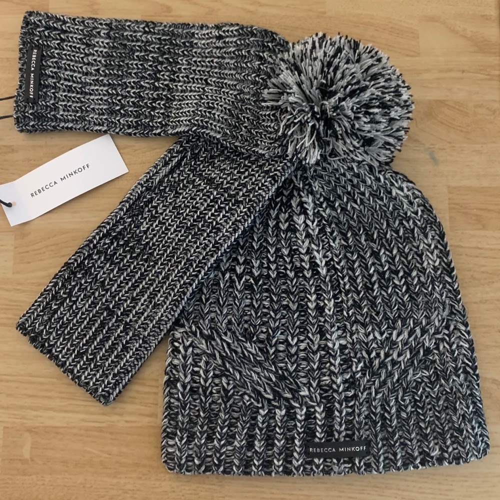 Beanie and arm warmer set